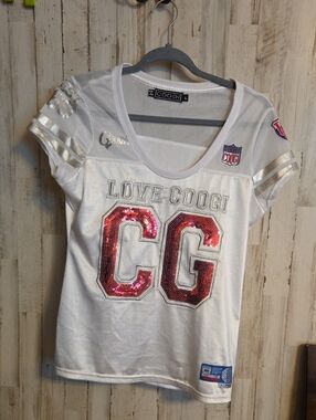 COOGI White Short Sleeve Tee with Pink Sequin GG